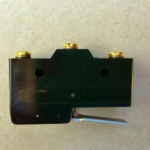 TSH 8204